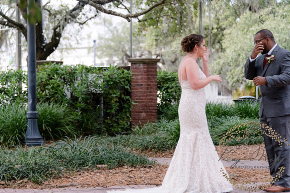 Downtown-Park-Tallahassee-Photographer-Weddings